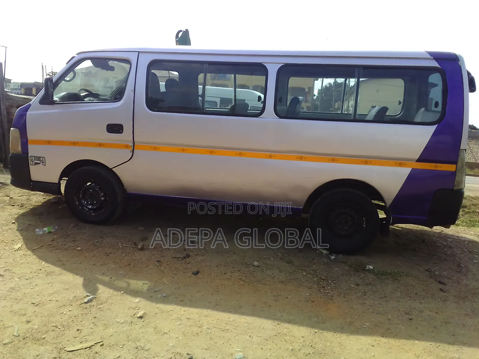 Nissan Caravan (Urvan) 2013 Grey
