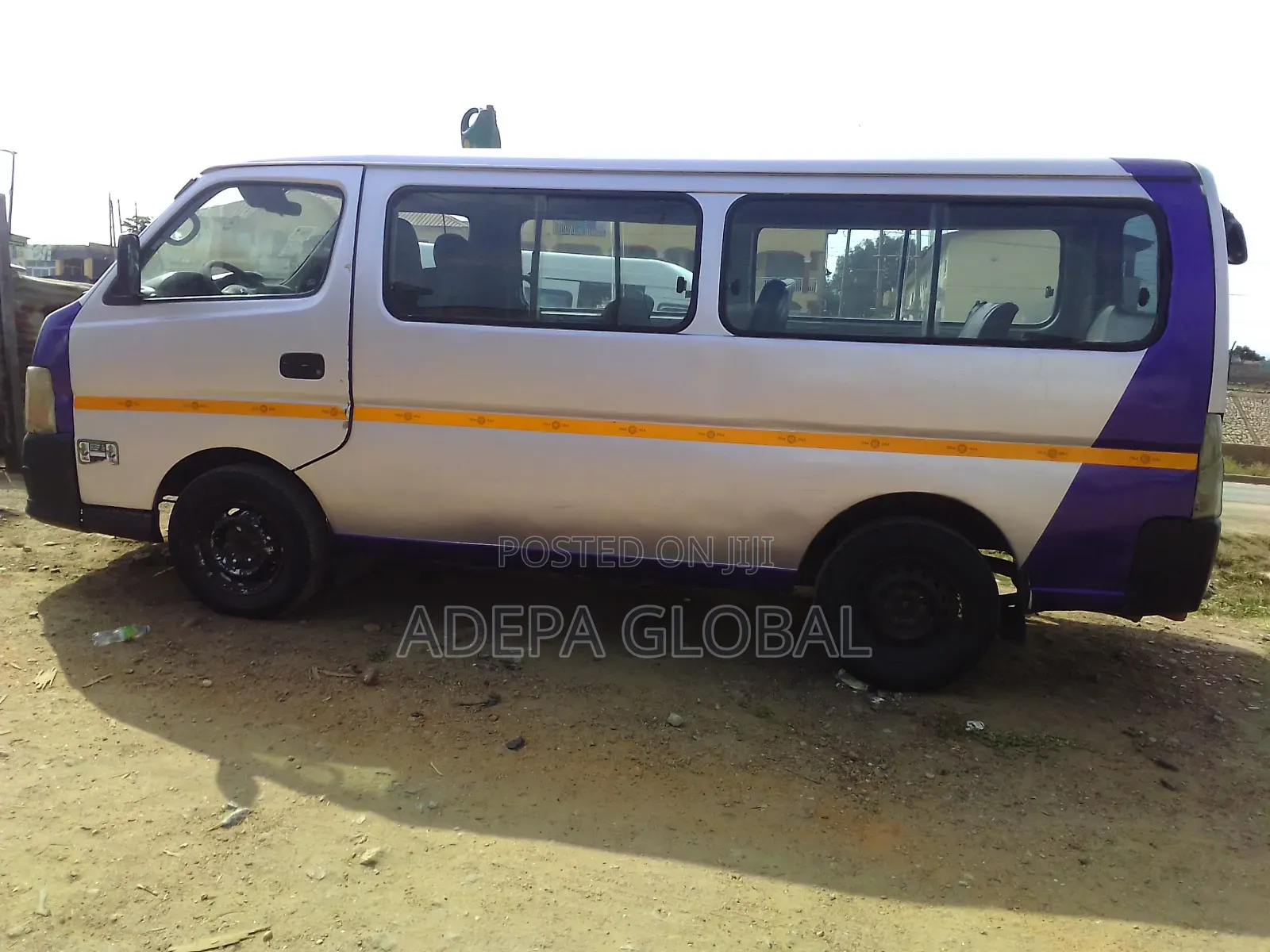 Nissan Caravan (Urvan) 2013 Grey