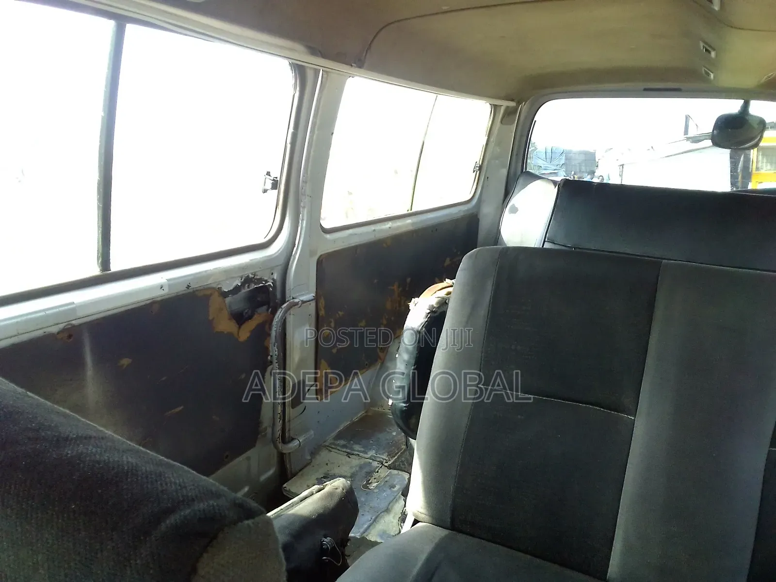 Nissan Caravan (Urvan) 2013 Grey