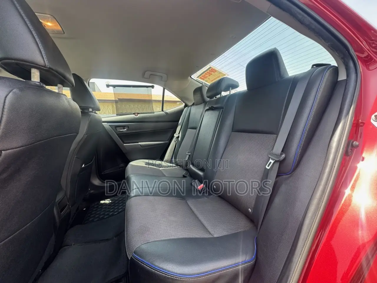 Toyota Corolla SE (1.8L 4cyl 2A) 2019 Red