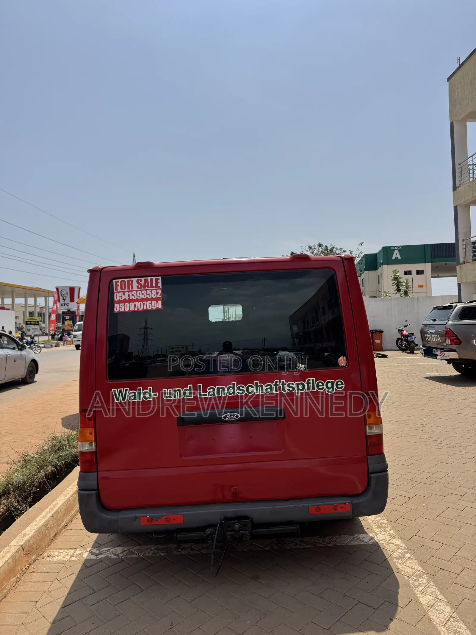 Ford Transit 2004 Red