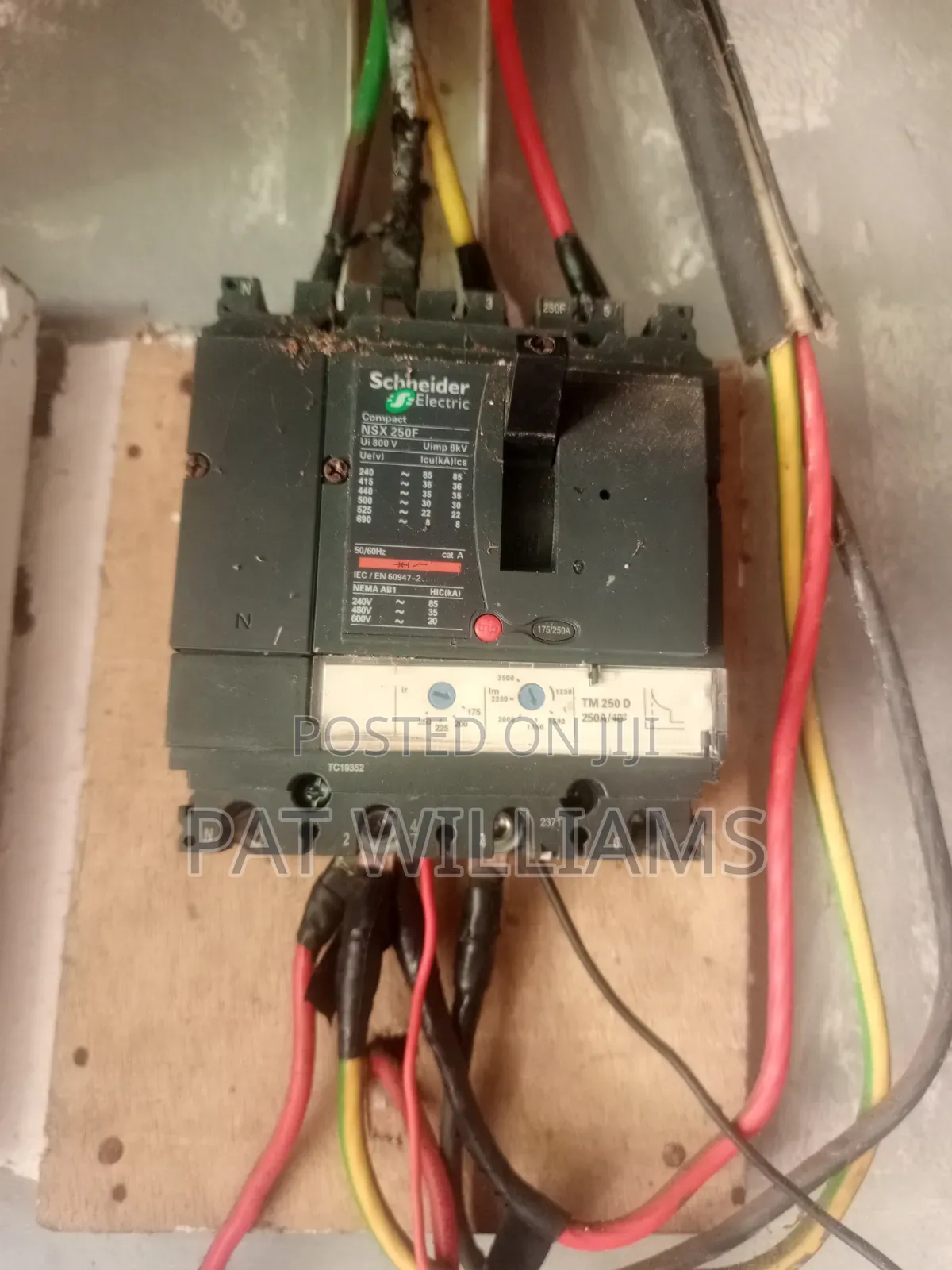 AC, Satellite Dish & Electrical Installation Services
