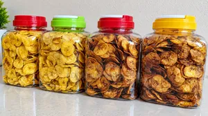 BEST SELLING Crunchy Plantain Chips ,Cocoyam and Potato Chips