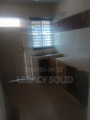 2bdrm Apartment in Legacy Solid Real, New Town for rent