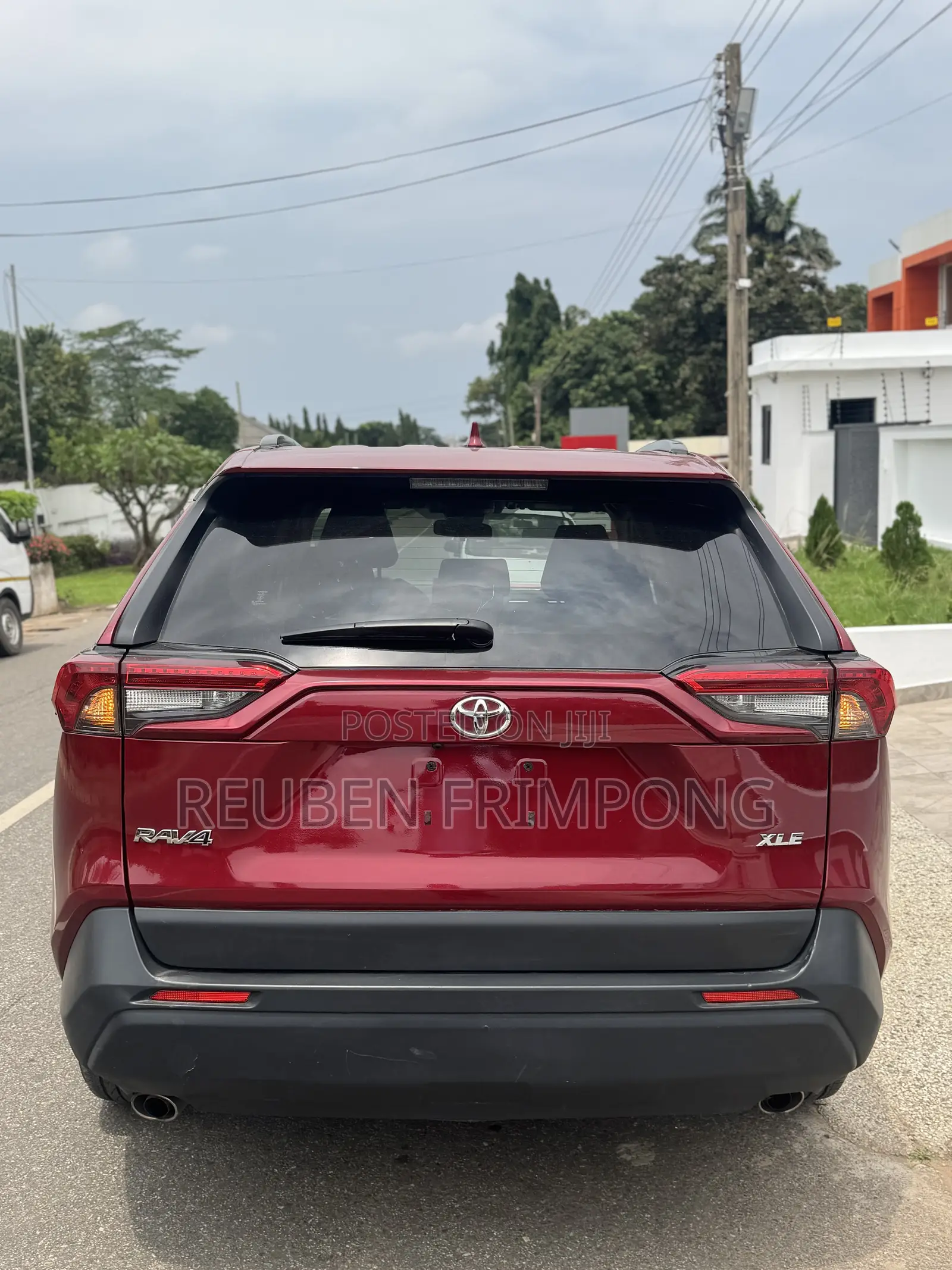 Toyota RAV4 2022 Red