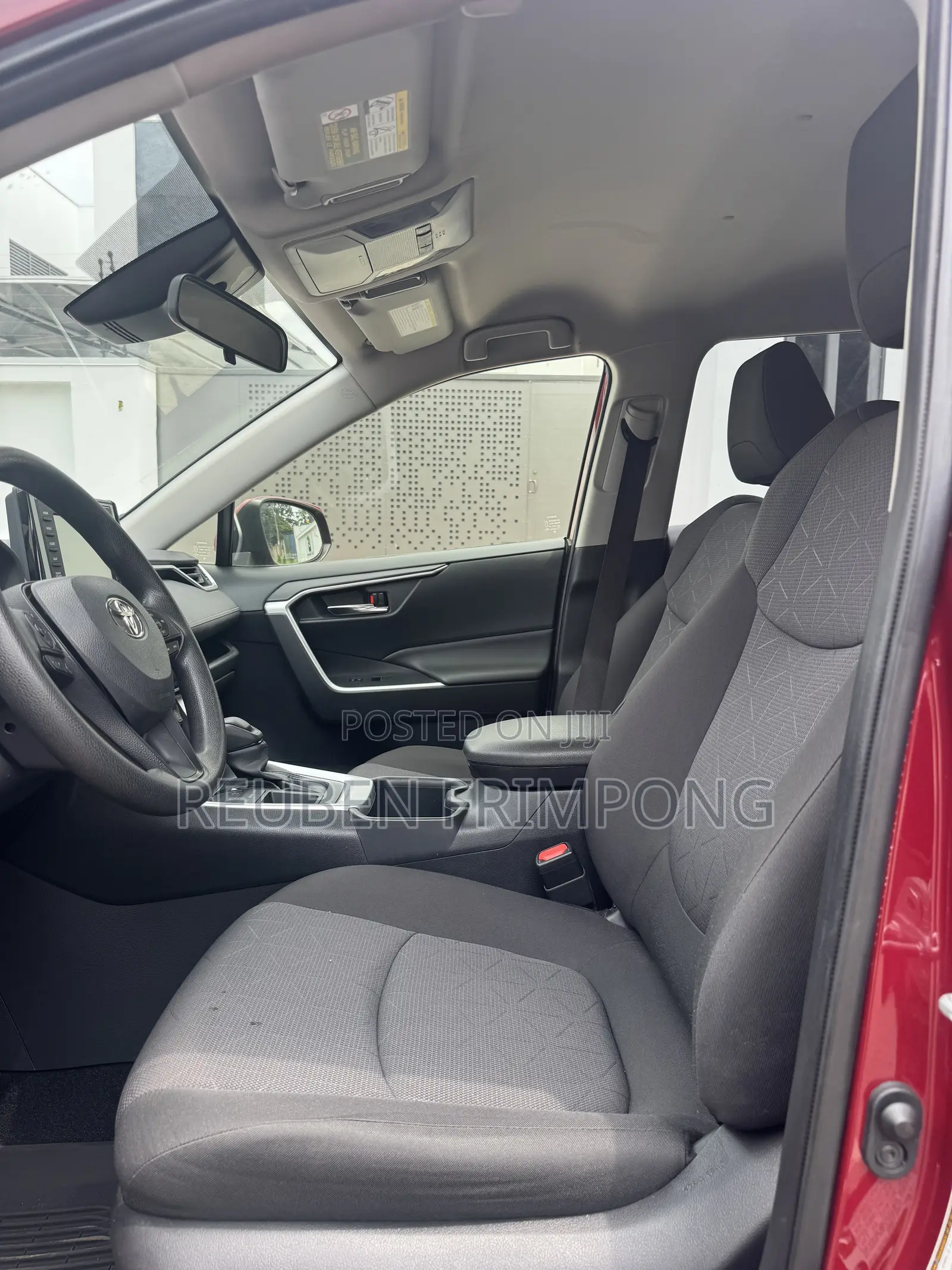 Toyota RAV4 2022 Red