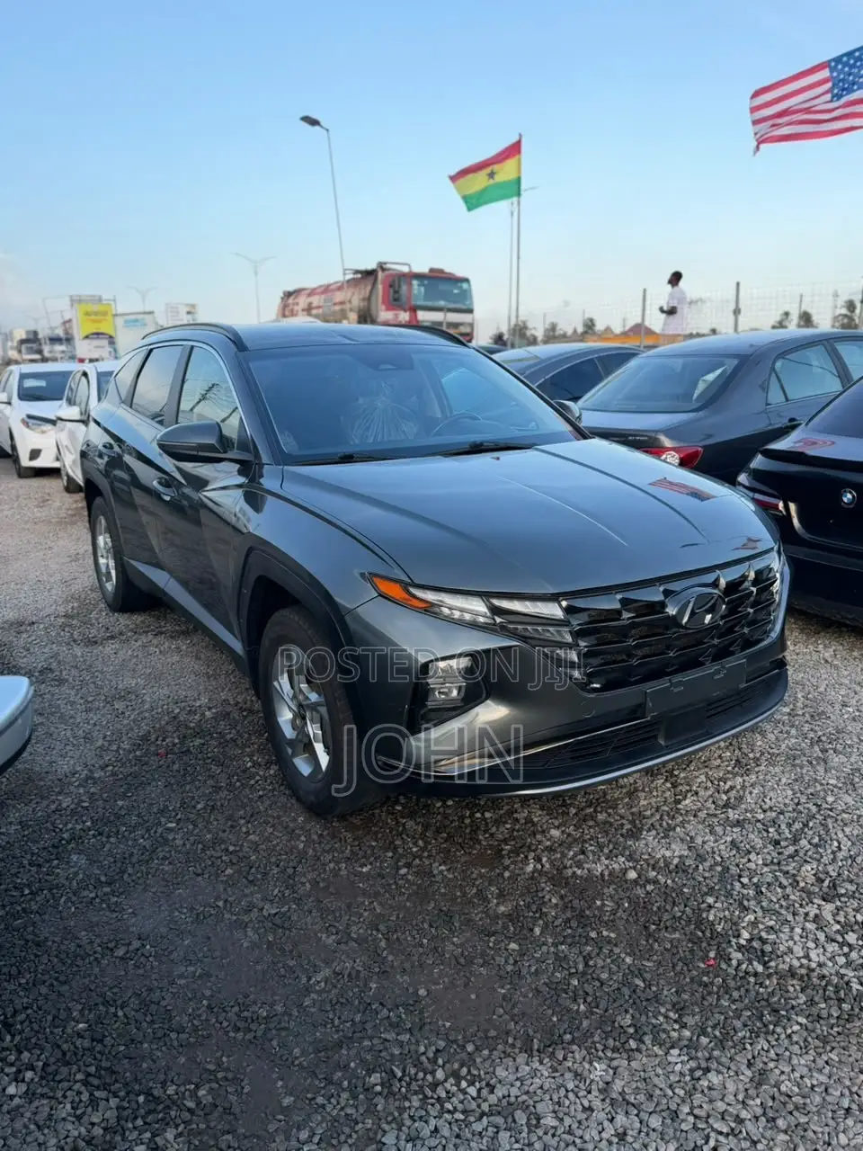 Hyundai Tucson SE 2022 Gray