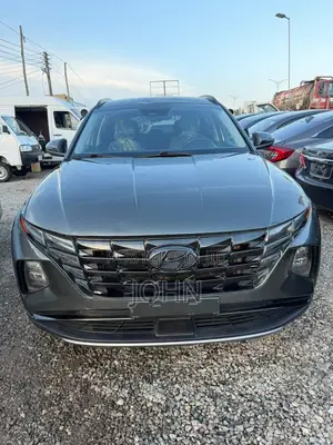 Hyundai Tucson SE 2022 Gray