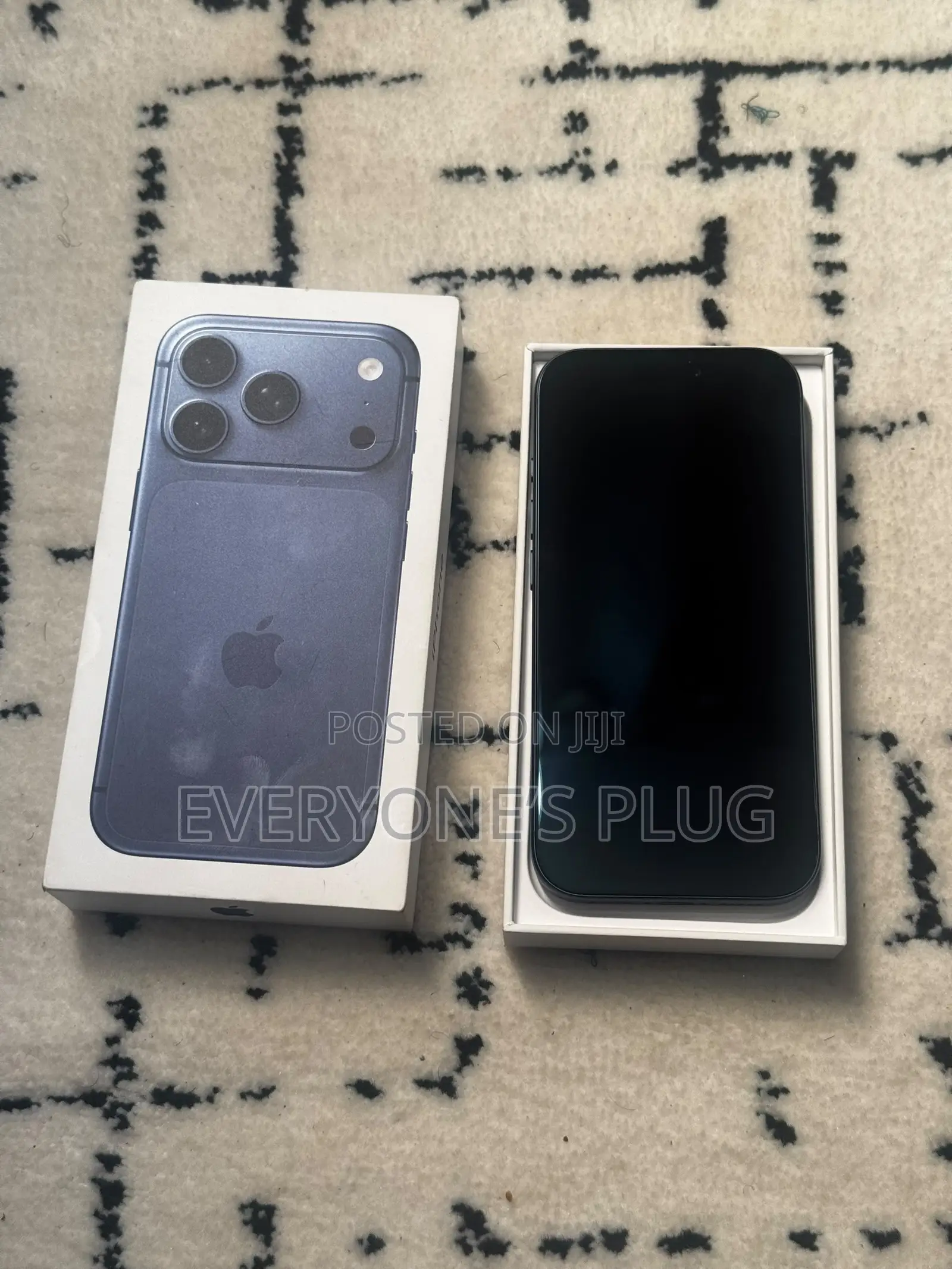 New Apple iPhone 17 Pro 256 GB Blue