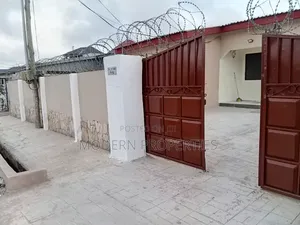 3bdrm House in Modern Properties, Manet Court for rent