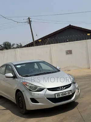 Hyundai Elantra 2013 Silver
