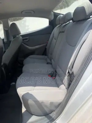 Hyundai Elantra 2013 Silver