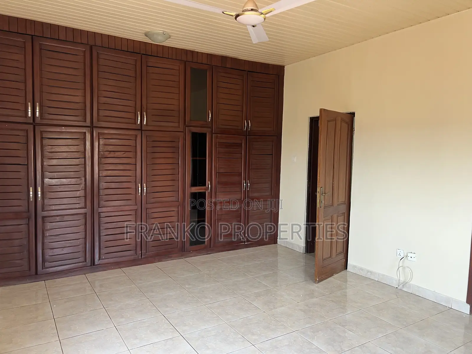 5bdrm House in Franko Properties, Ability for rent