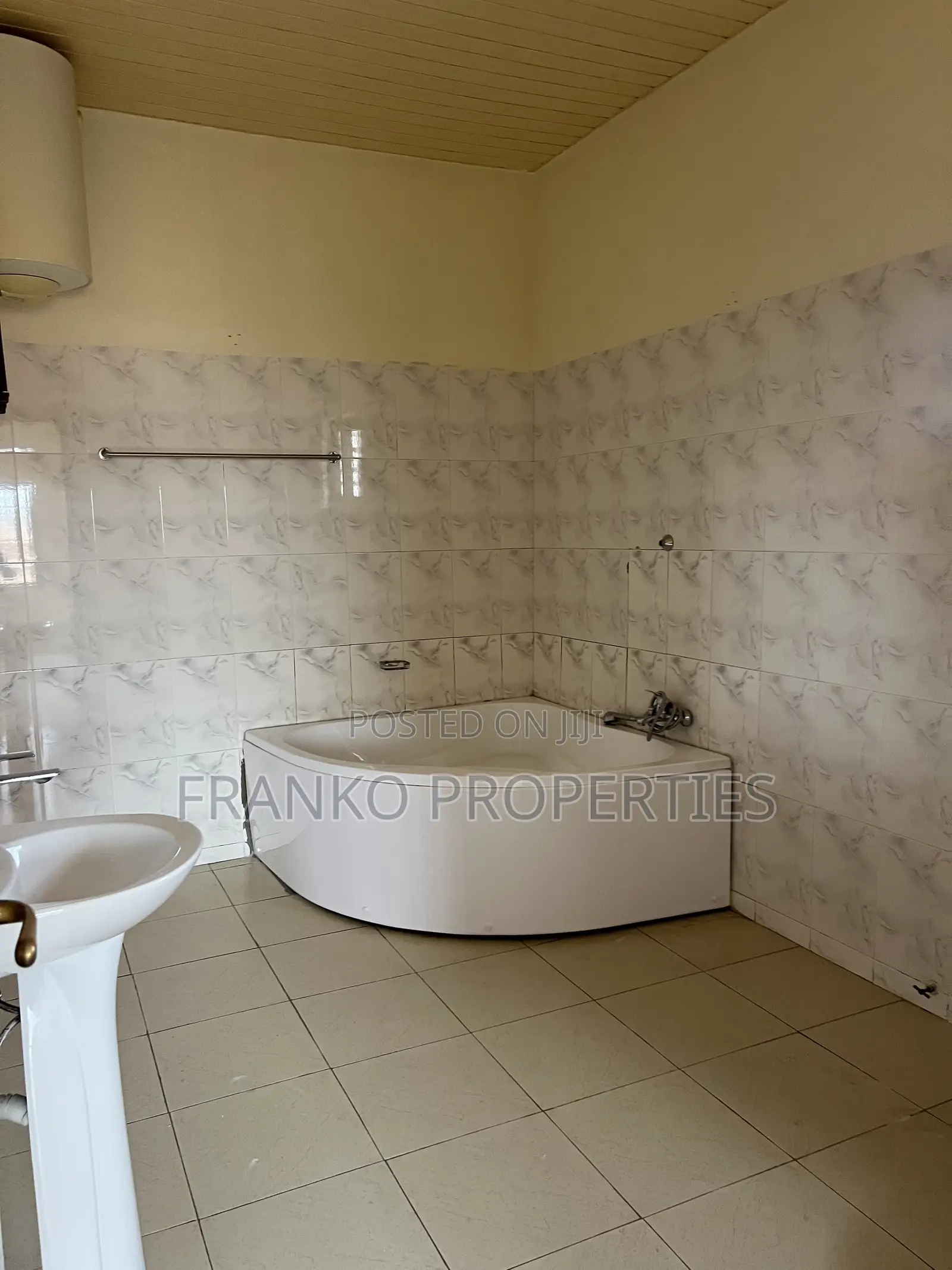 5bdrm House in Franko Properties, Ability for rent
