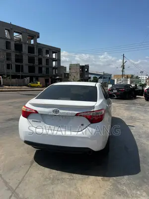 Toyota Corolla 2017 White
