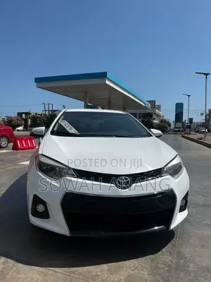 Toyota Corolla 2017 White
