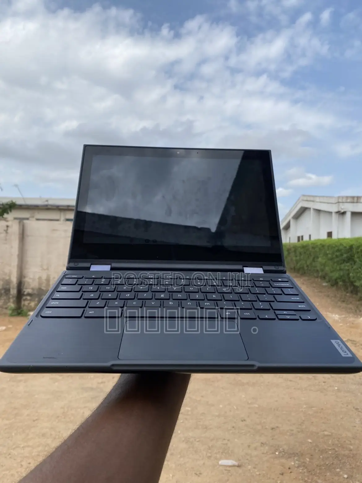 Laptop Lenovo 300e 4GB Intel Celeron eMMC 32GB