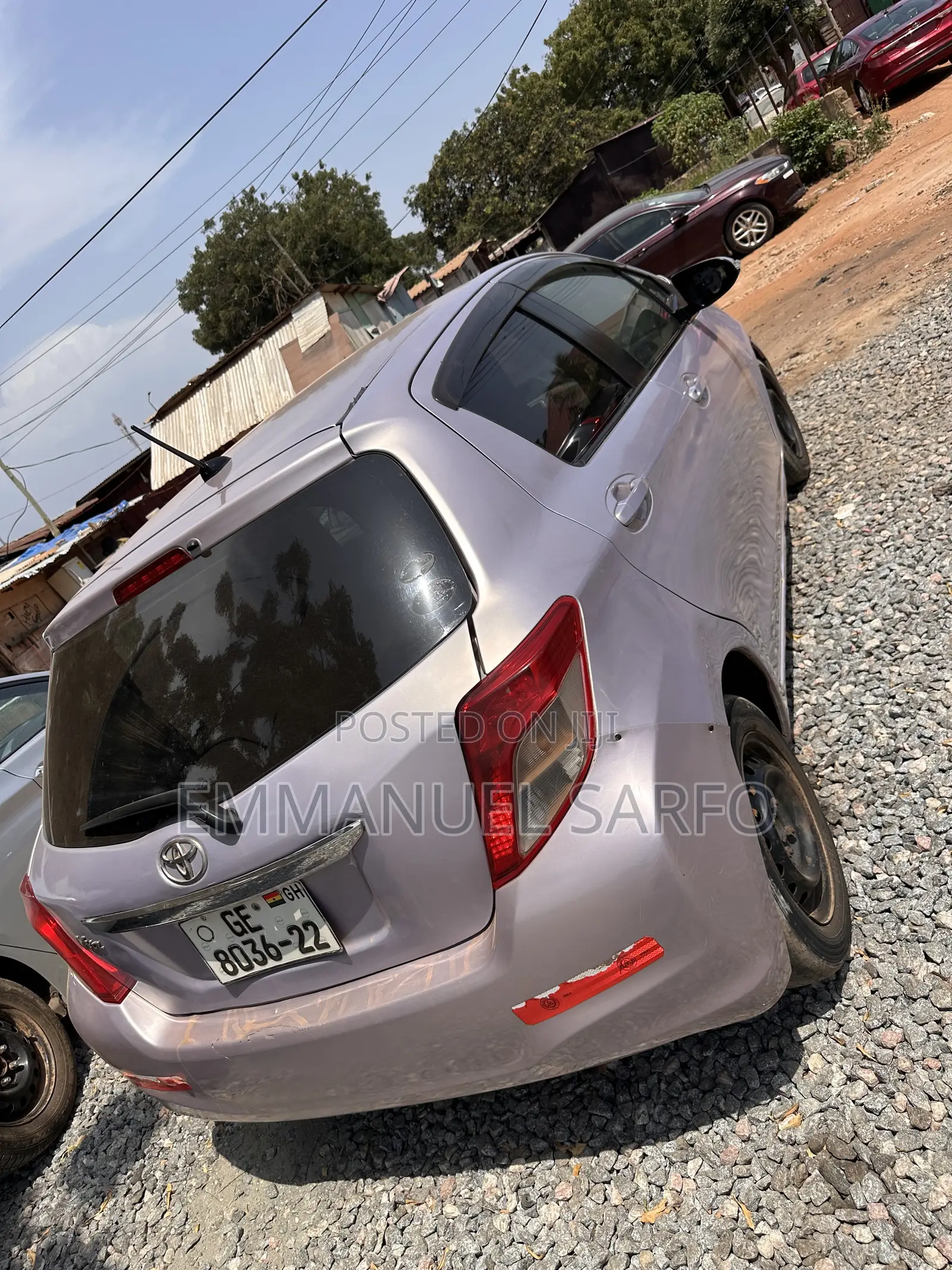Toyota Vitz 1.3 AWD 3dr 2012 Gray