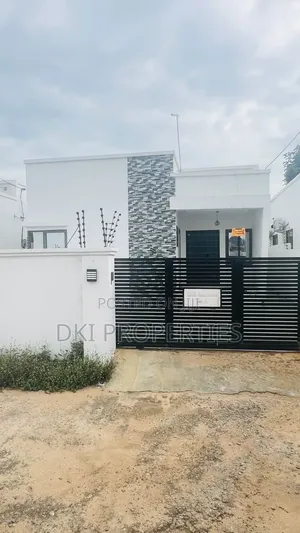 2bdrm House in Dki Properties, Sakumono for sale