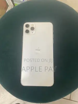 Apple iPhone 11 Pro Max 64 GB White
