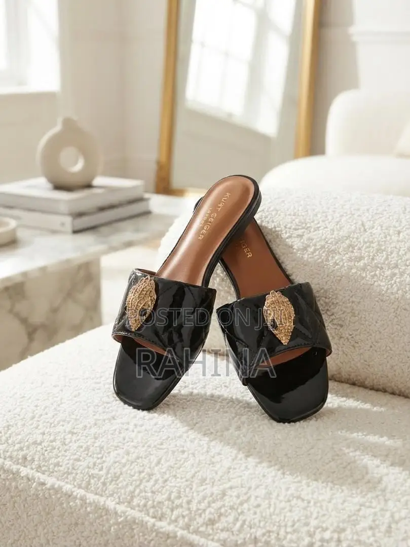 Ladies Slippers