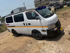 Nissan Caravan (Urvan) 2009 White