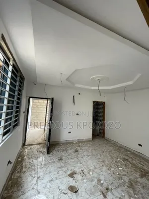 1bdrm Room & Parlour in Adenta New Legon for rent