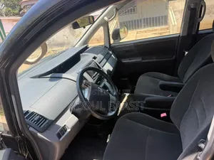 Toyota Voxy V 4WD 7-Seater 2013 Black