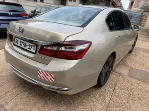 Honda Accord 2016 Gold