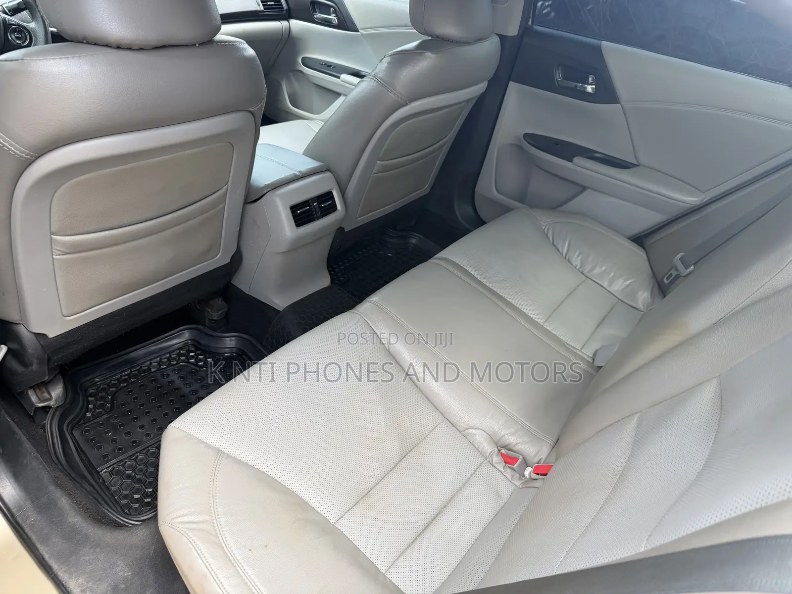Honda Accord 2016 Gold