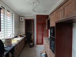 3bdrm Townhouse / Terrace in Tema Comm 12, Community 9 for rent