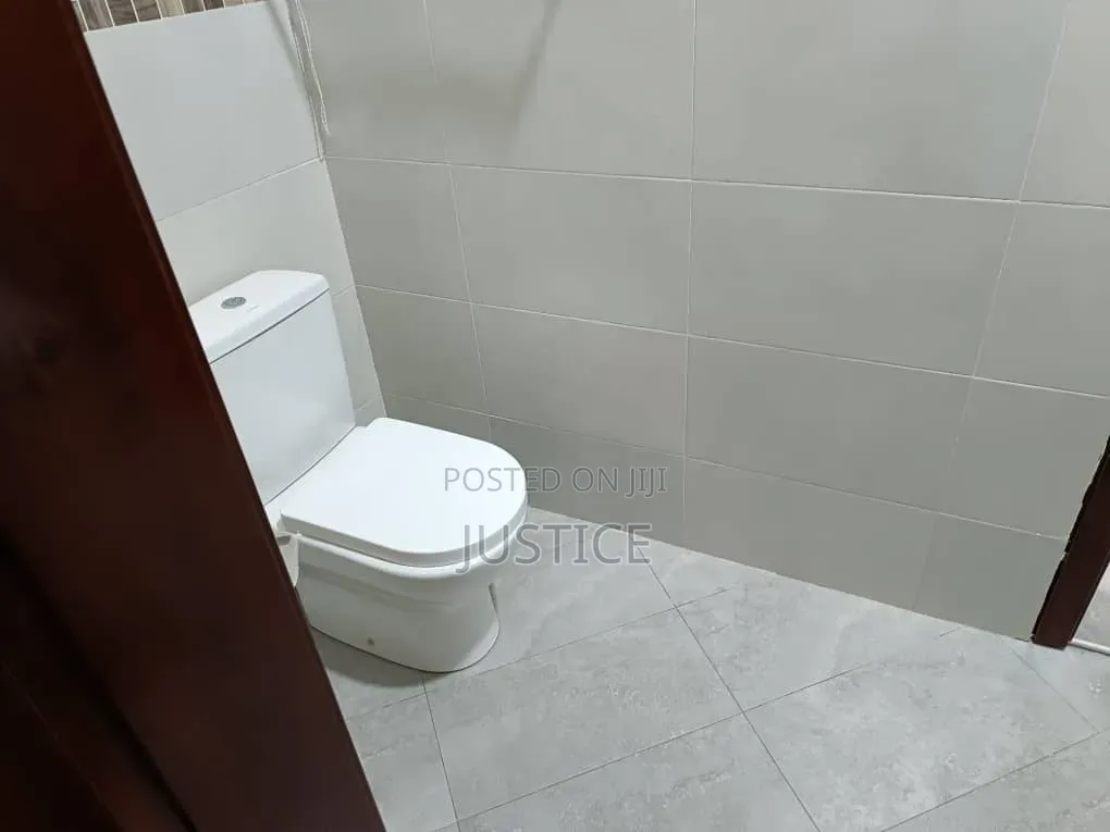 3bdrm Townhouse / Terrace in Tema Comm 12, Community 9 for rent