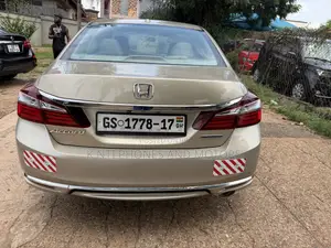 Honda Accord 2016 Gold