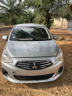 Mitsubishi Mirage GT 2019 Gray
