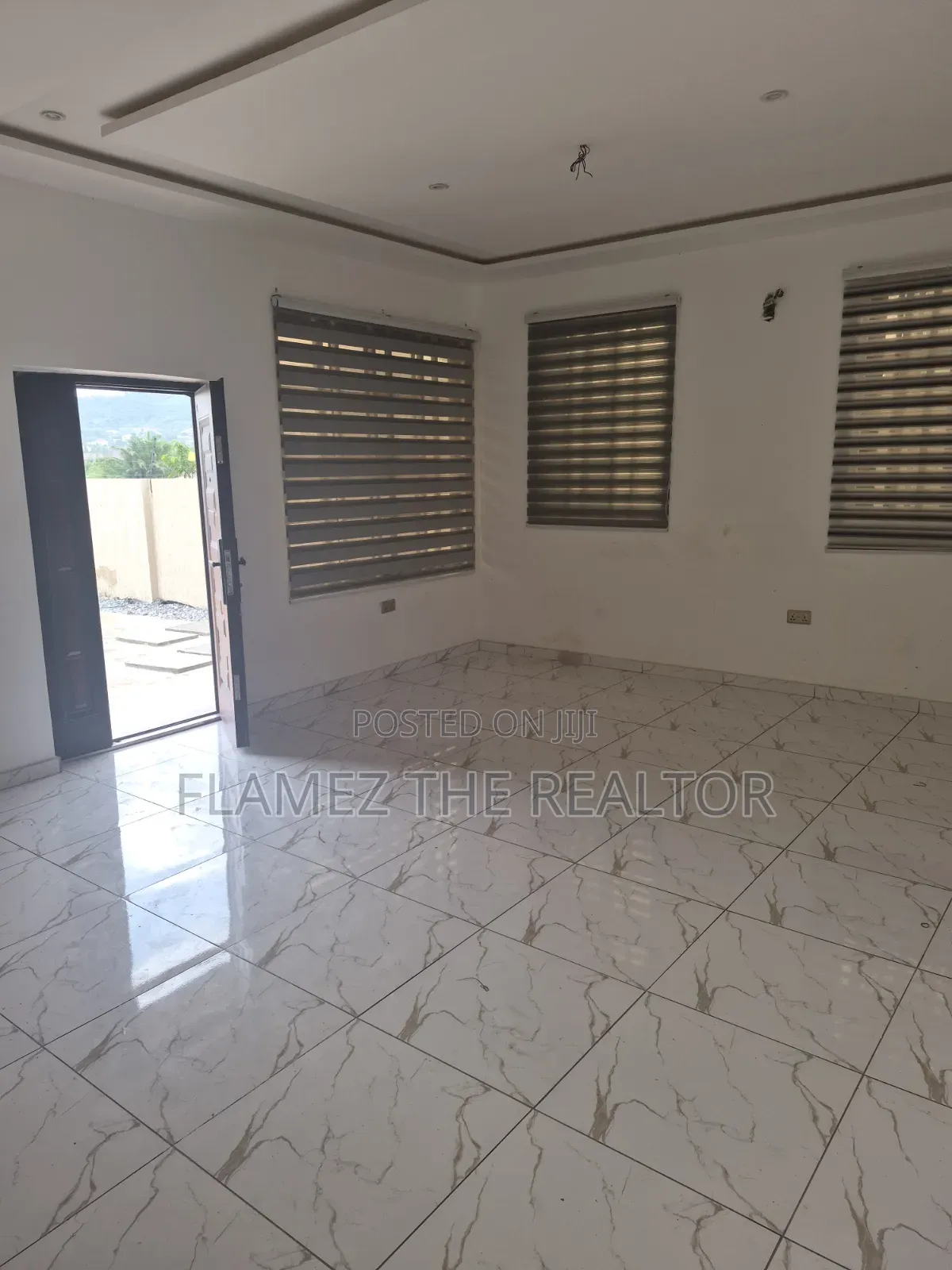 4bdrm Duplex in Satellite Ghs Estate, Amasaman for rent