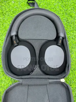 Sony Wh-1000xm5