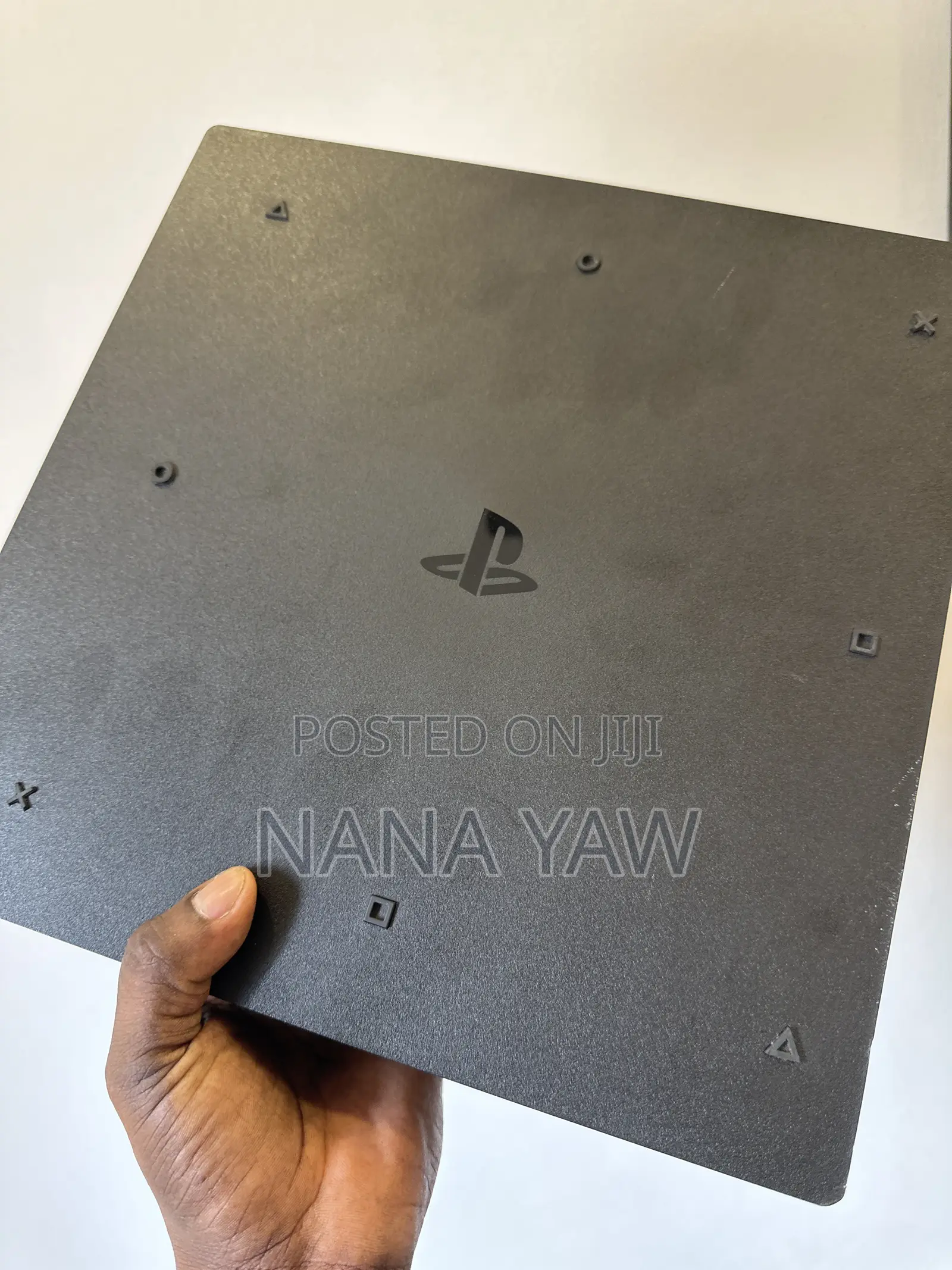 PS4 Pro 1TB With 2 Original Controllers
