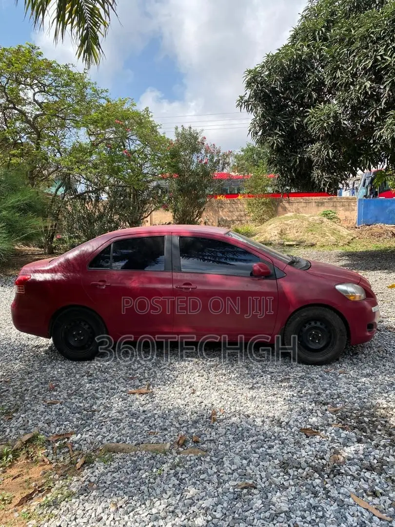 Toyota Yaris 1.5 2009 Red