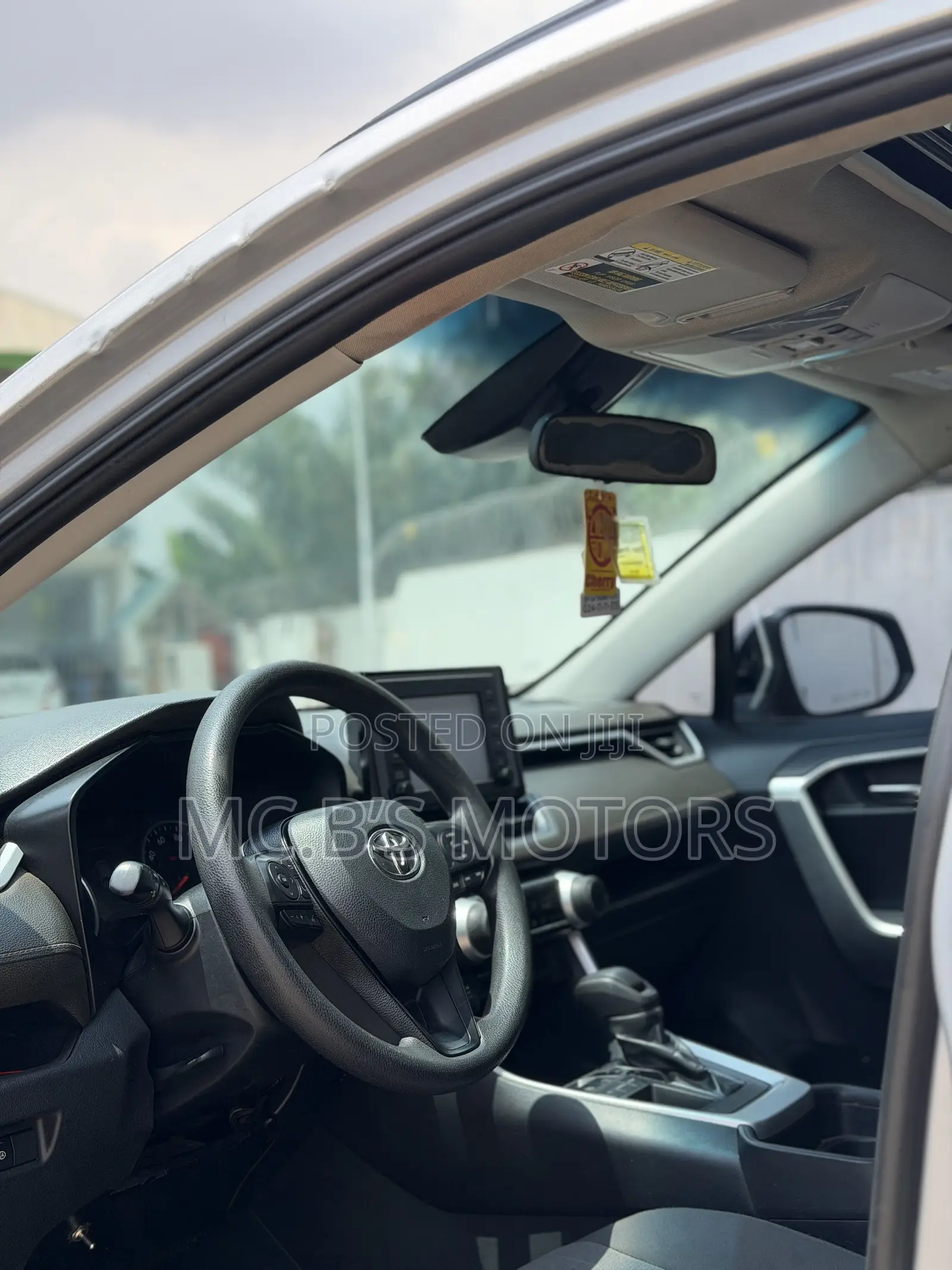 Toyota RAV4 2020 Silver
