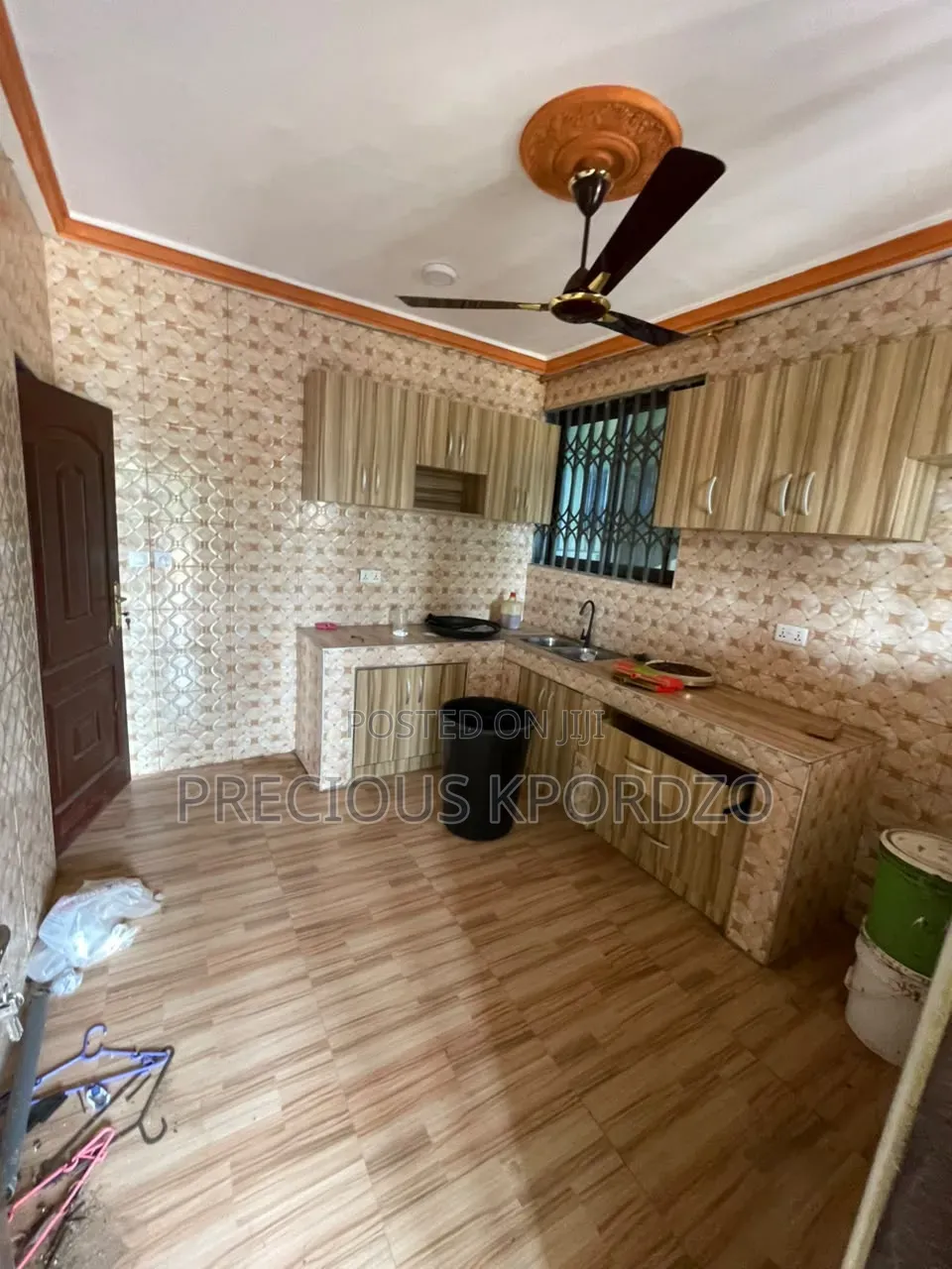 3bdrm Apartment in Adenta Ashiyie for rent