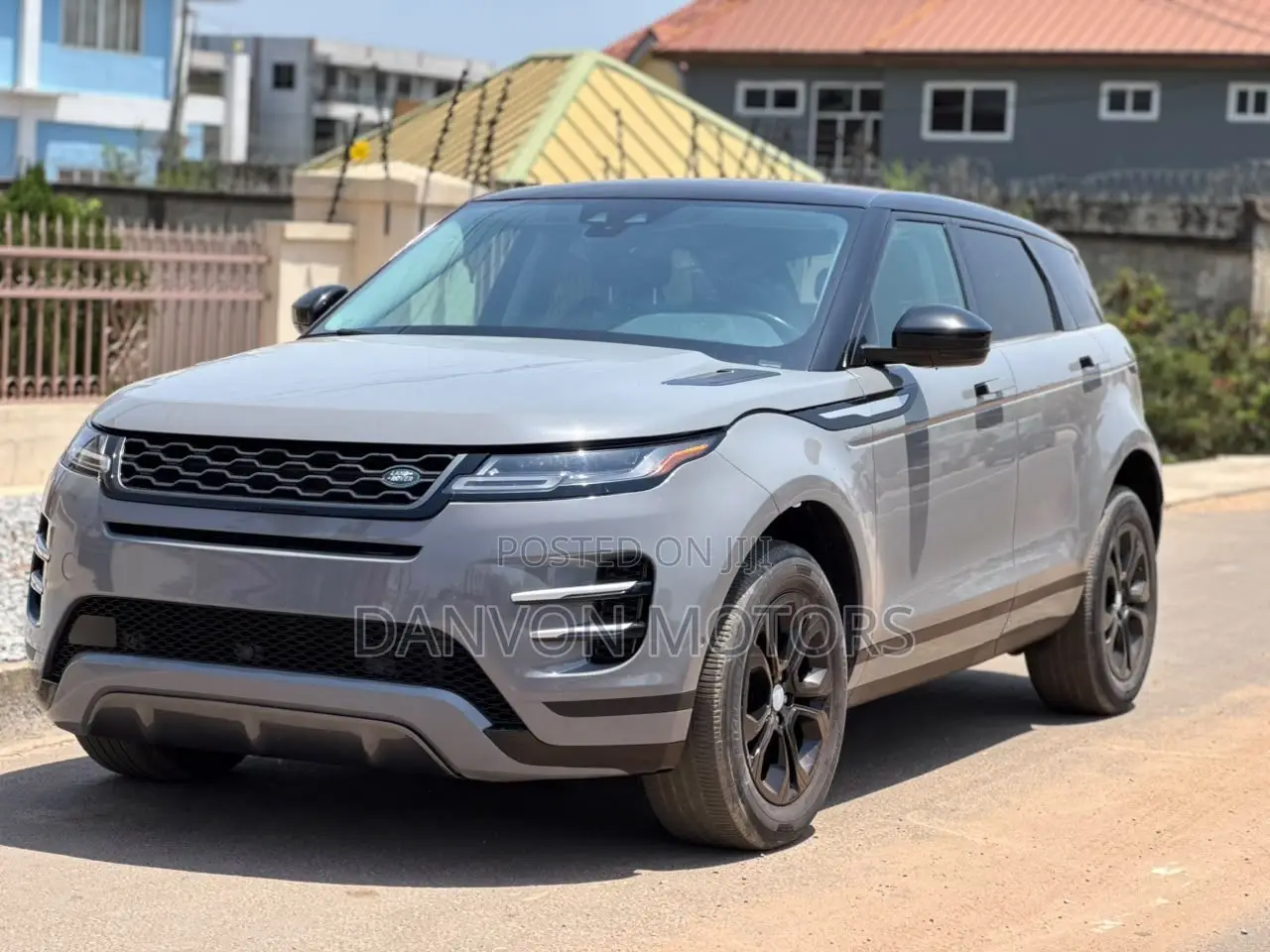 Land Rover Range Rover Evoque R-Dynamic HSE AWD 2020 Gray