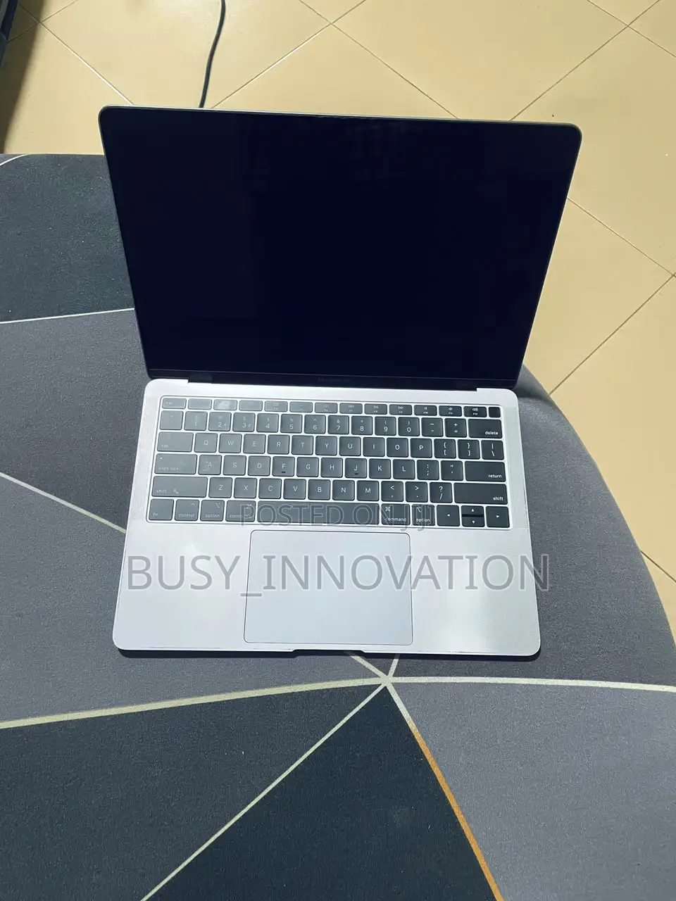 Laptop Apple MacBook Air 2019 8GB Intel Core i5 HDD 256GB