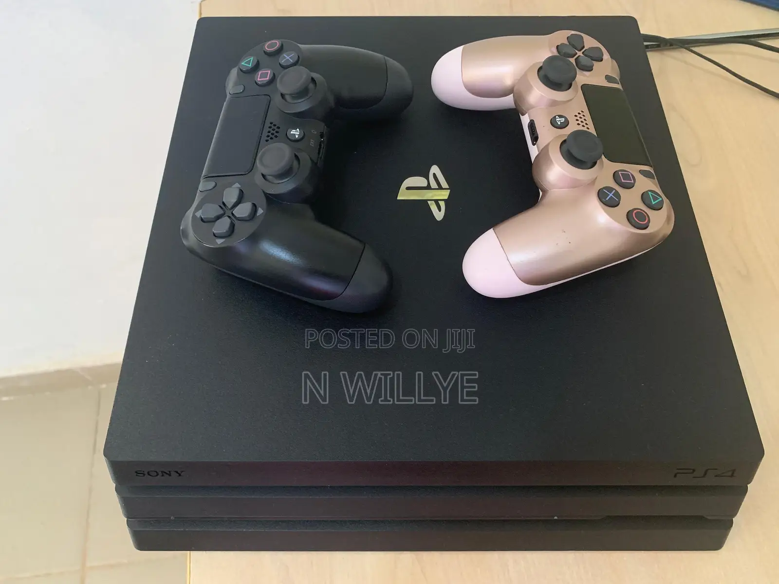 Sony PlayStation 4 PRO