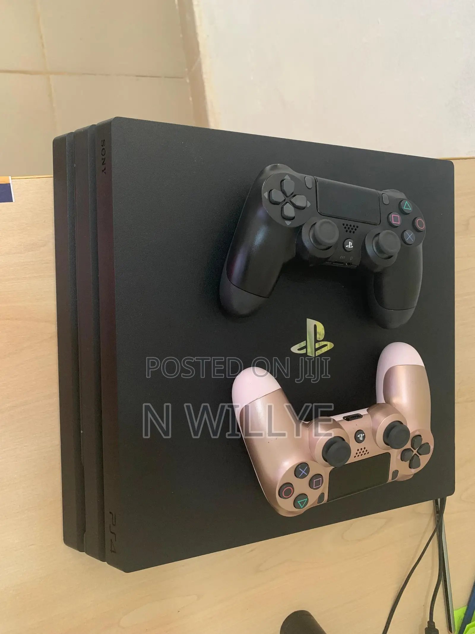 Sony PlayStation 4 PRO