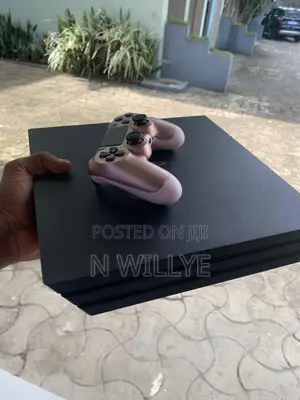 Sony PlayStation 4 PRO
