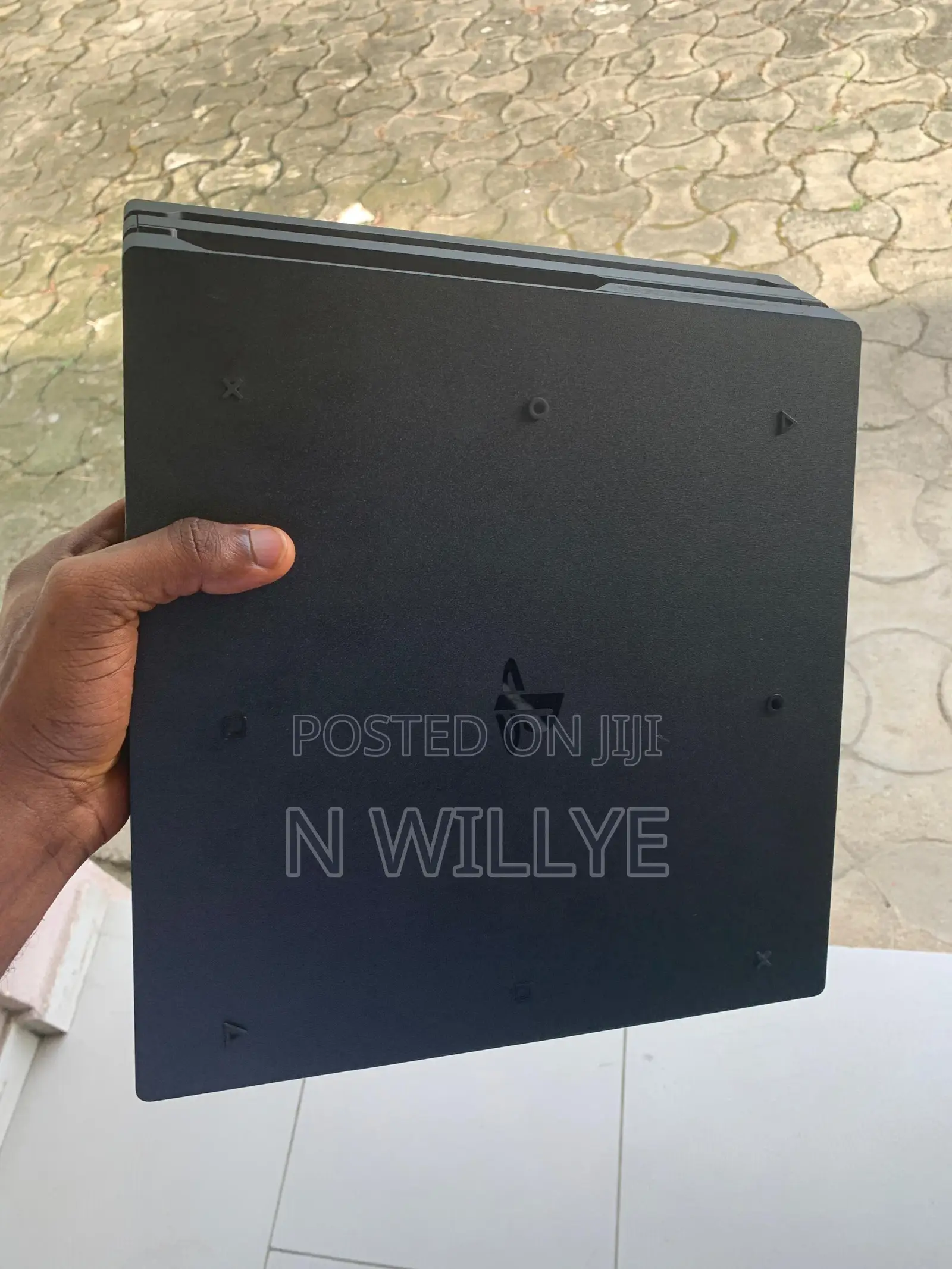Sony PlayStation 4 PRO