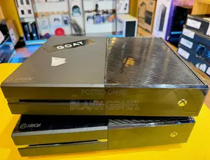 Xbox One 500GB/No Adapter & No Controller