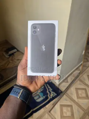 New Apple iPhone 11 64 GB Black