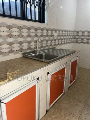 1bdrm Room & Parlour in Curve Kfc, Ablekuma for rent