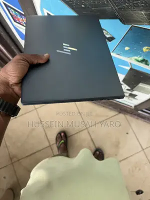 Laptop HP Dragonfly G4 16GB Intel Core i5 SSD 512GB